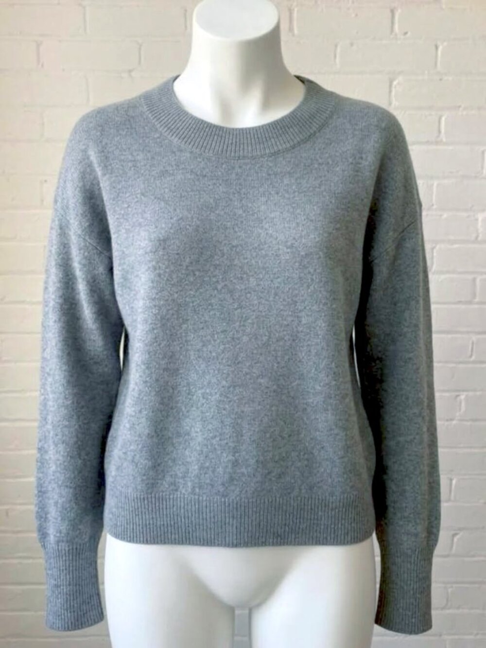 CLUB MONACO Cashmere Knit Crewneck Soft Blue Heather Pullover Sweater Women’s XS